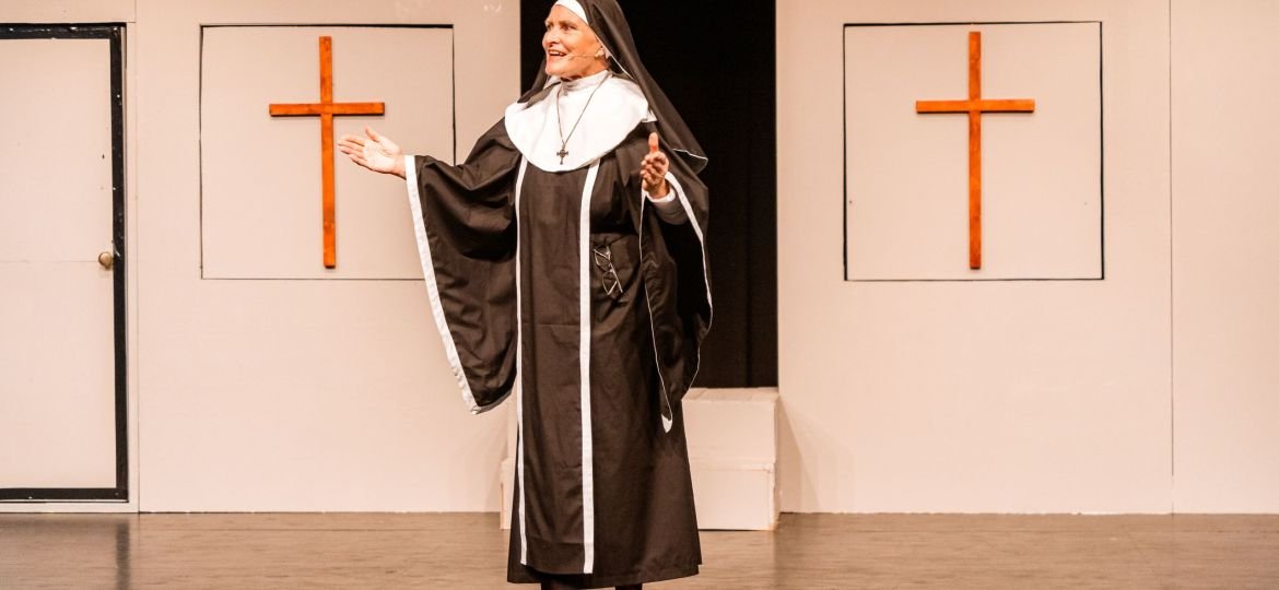 The Algarveans Theatre Group: Sisters Act Dress Rehearsal