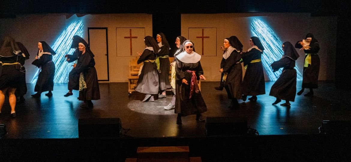 The Algarveans Theatre Group: Sisters Act Dress Rehearsal