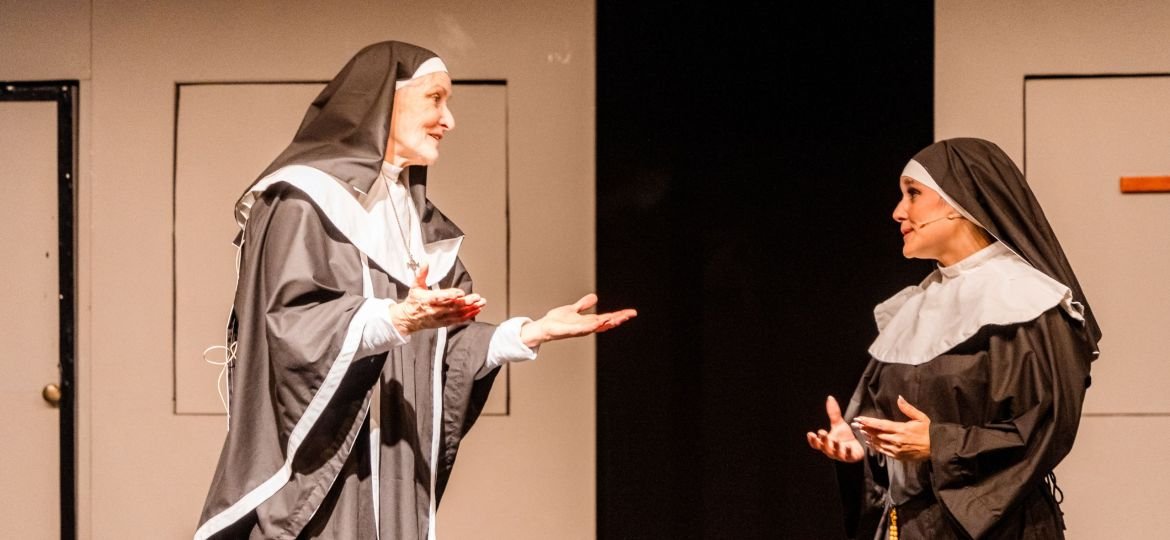 The Algarveans Theatre Group: Sisters Act Dress Rehearsal